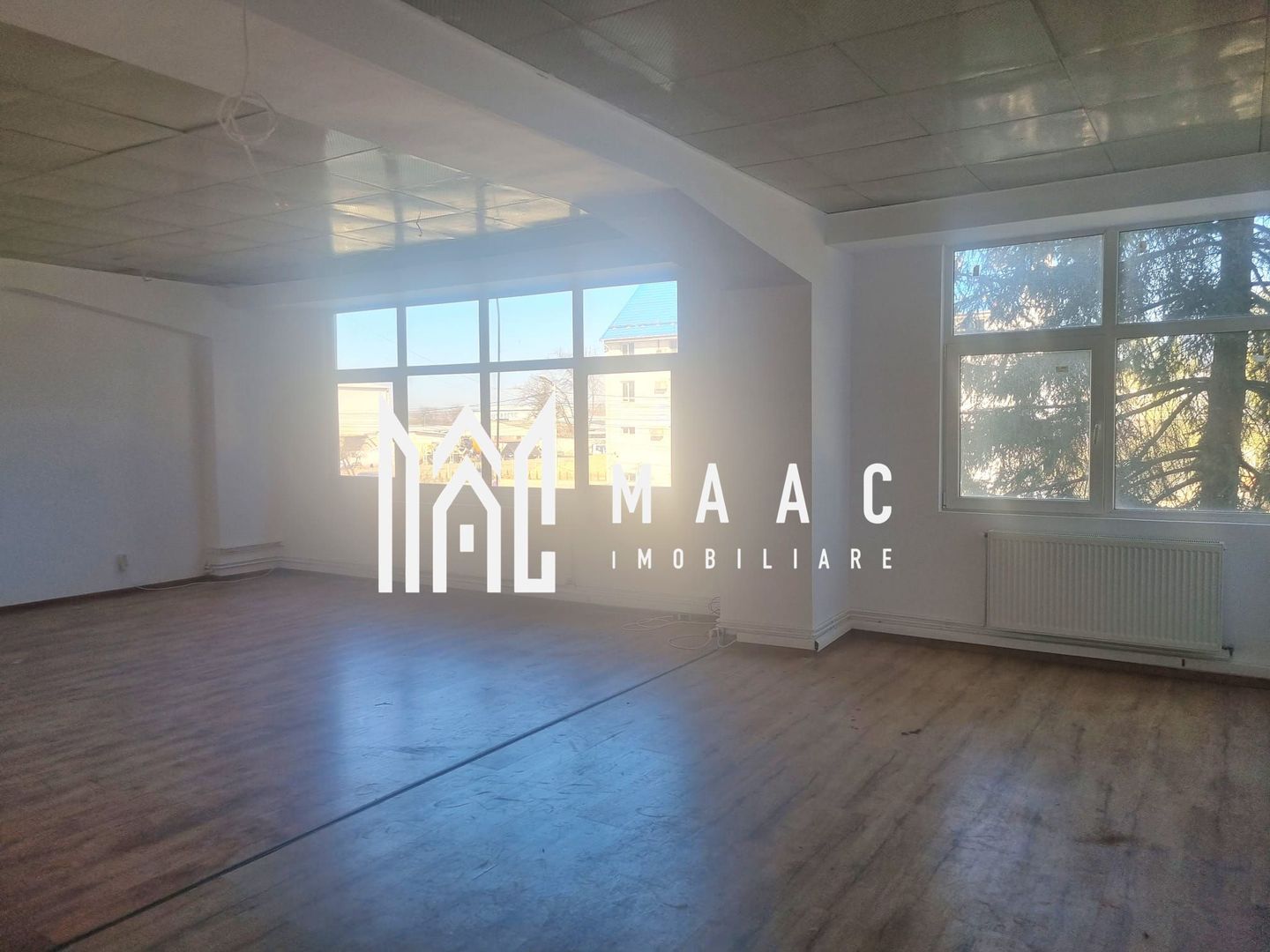 Spatiu de Birou de Inchiriat | 60MPU | Lazaret - Poză 1