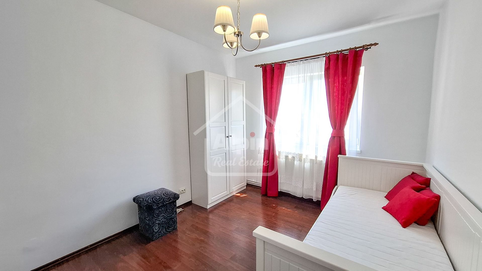Apartament Suprafata Generoasa - Poză 7