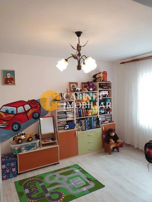 Cug - 3 Camere Decomandat - 86 Mp - Loc De Parcare + Boxa - Poză 3