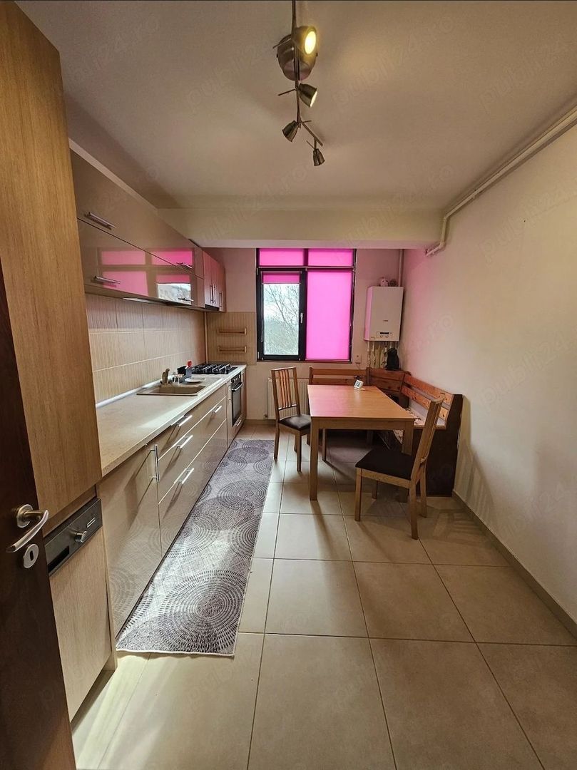 Apartament 2 camere decomandat, 2 balcoane, centrala, 3 min metrou - Poză 3