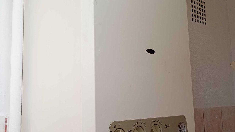 Apartament 2 camere. Cu Centrala proprie. Zona Dimitrie Cantemir. - Poză 8