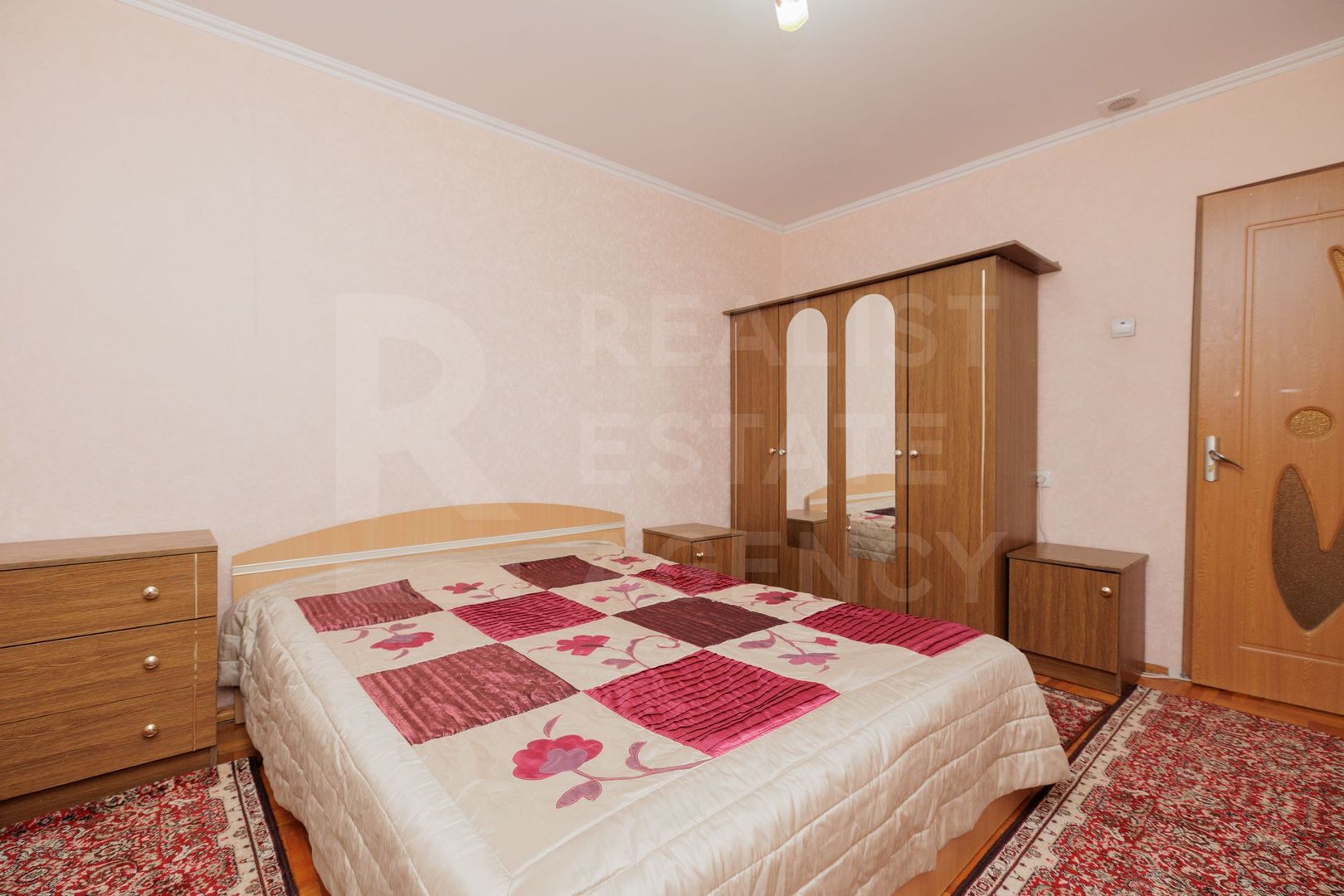 Vânzare, apartament, 3 camere, str. Mitropolit Petru Movilă, Centru - Poză 2