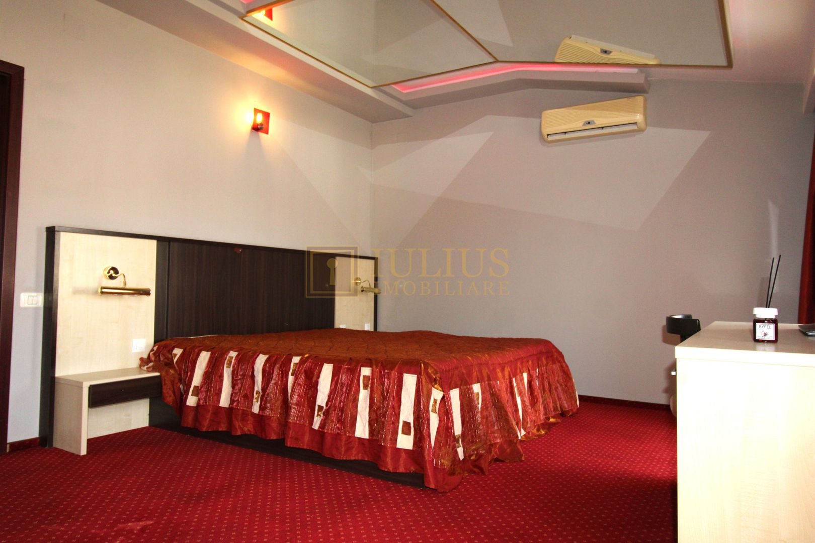 Casă individuală – Dumbrăvița, mobilata si utilata, spatii generoase. - Poză 17