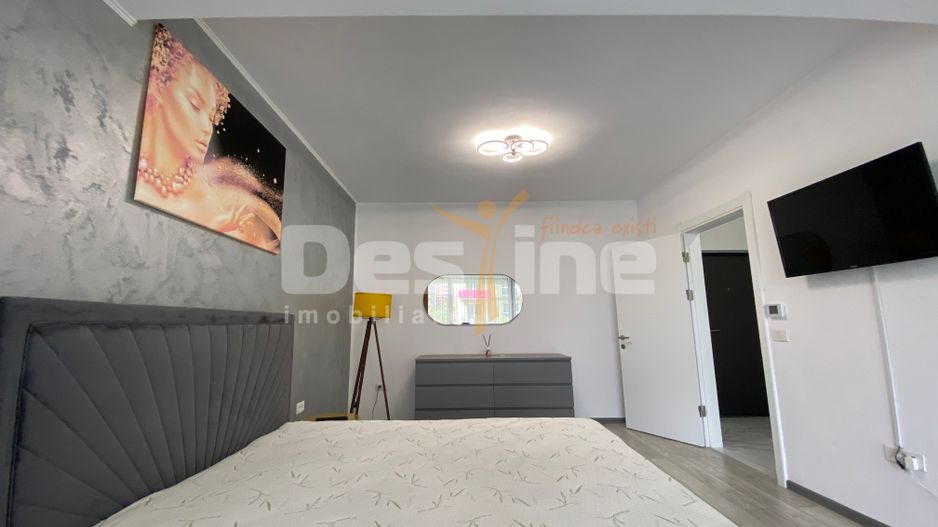 Garsoniera lux cu balcon si loc de parcare inclus,  cu bariera, Coresi - Poză 5