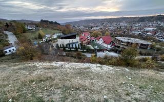 Teren 7199mp Intravilan cu Vedere Panoramica Superbă, Ideal Investitie - Poză 4
