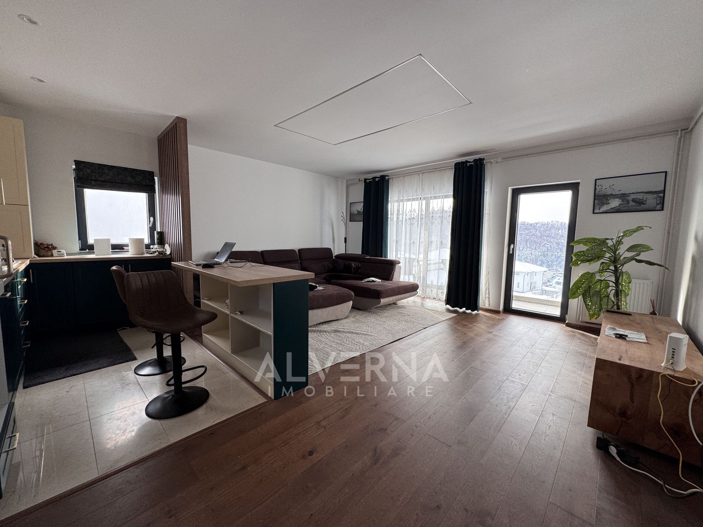 Apartament 2 camere + birou | 70mp + 2 terase | loc parcare | Floresti - Poză 1