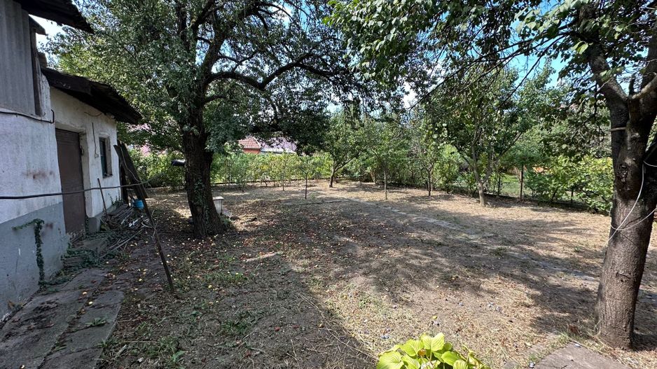 Proprietate compusă din 2 case - Poză 5