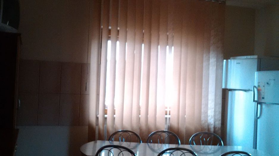 Casa 6 camere - cazare 15 persoane, Nord - Poză 3