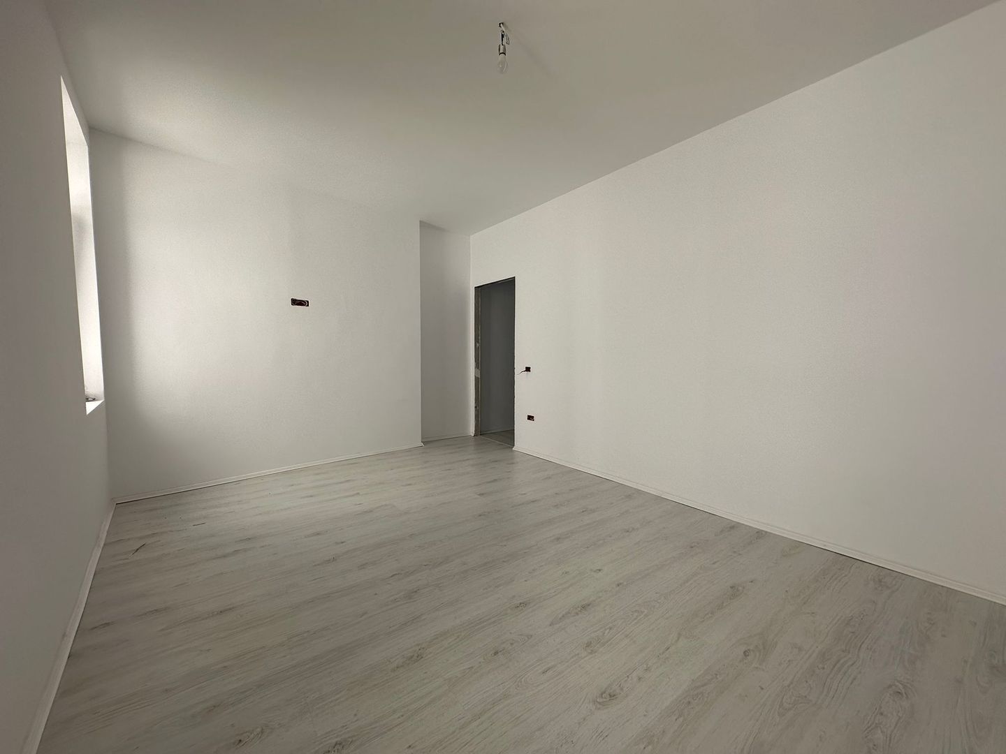 Apartament 2 camere - Cismigiu- Calea Victoriei - Poză 1