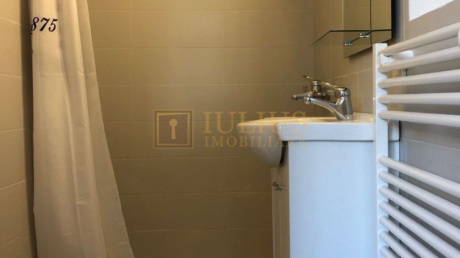 Central, 2 camere, curte, centrala proprie, pet-friendly. - Poză 6