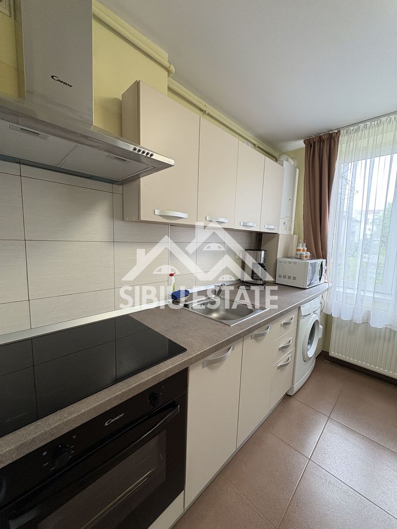 Apartament Primitor de Închiriat | Locație Premium, Piata Mare - Poză 2