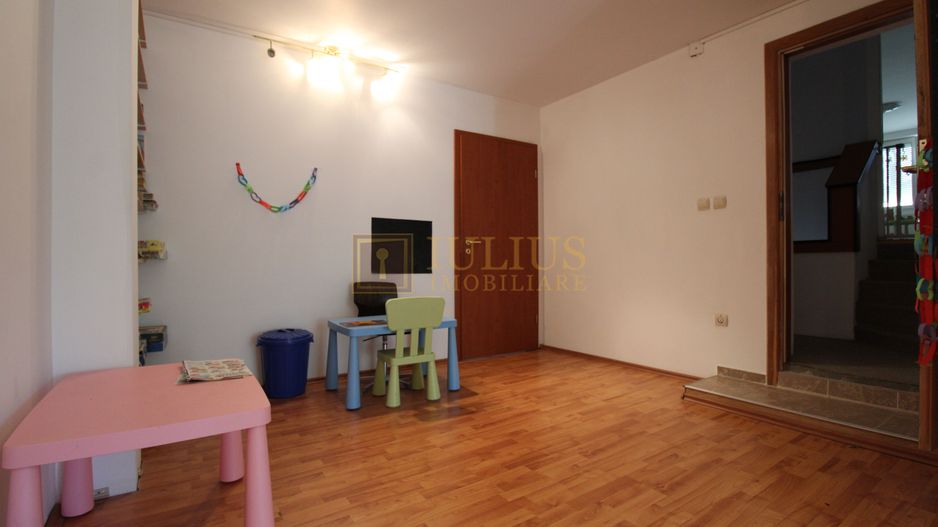 Casa in zona Lipovei,  ideala pentru activitati comerciale. - Poză 17