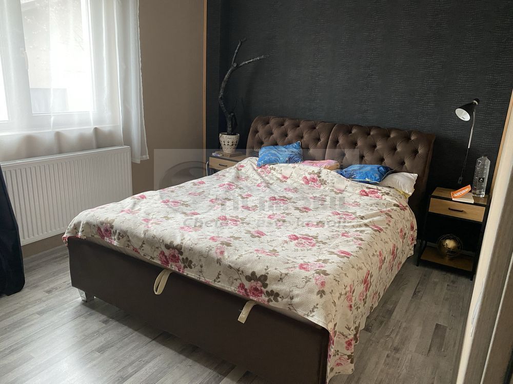 Apartament cu 2 camere, 61.6 mp - Zona 5 Drumuri - loc de parcare ! - Poză 1