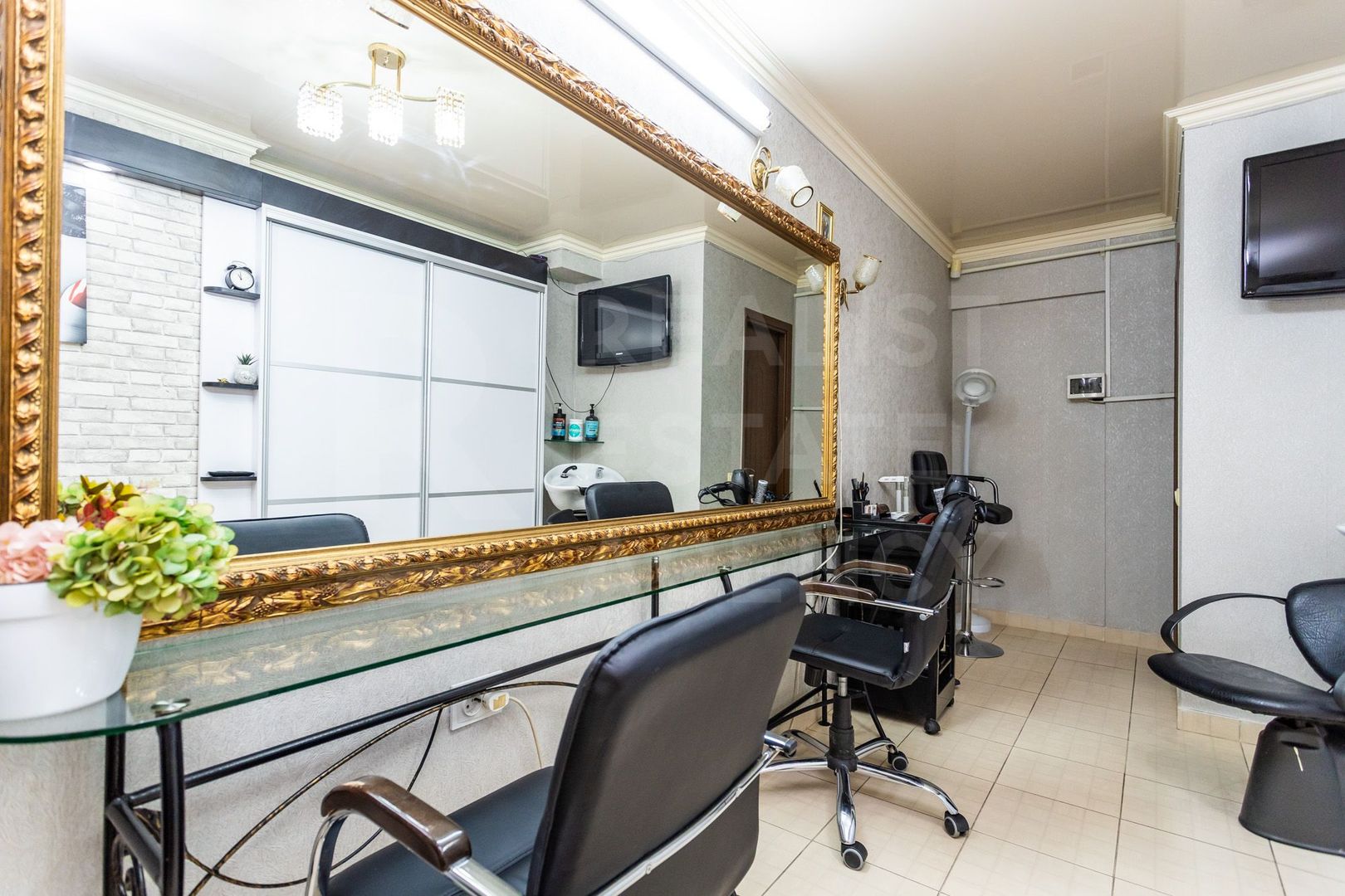 Chirie, spațiu comercial, 20 mp, str. Independenței, Botanica - Poză 1