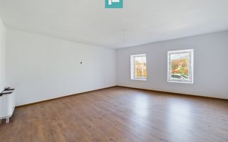 Casă în Vladimirescu - Poză 3