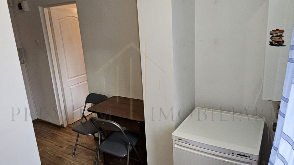 Garsonieră Confort 1 de închiriat – Onești, zonă Mal - Poză 6