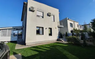 Vila PREMIUM de vanzare in Tunari - langa Biserica I COMISION 0% - Poză 44