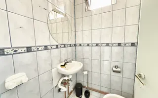 COM 0% Cladire P+1E cu parcare si VAD la principala | Giarmata - Poză 17