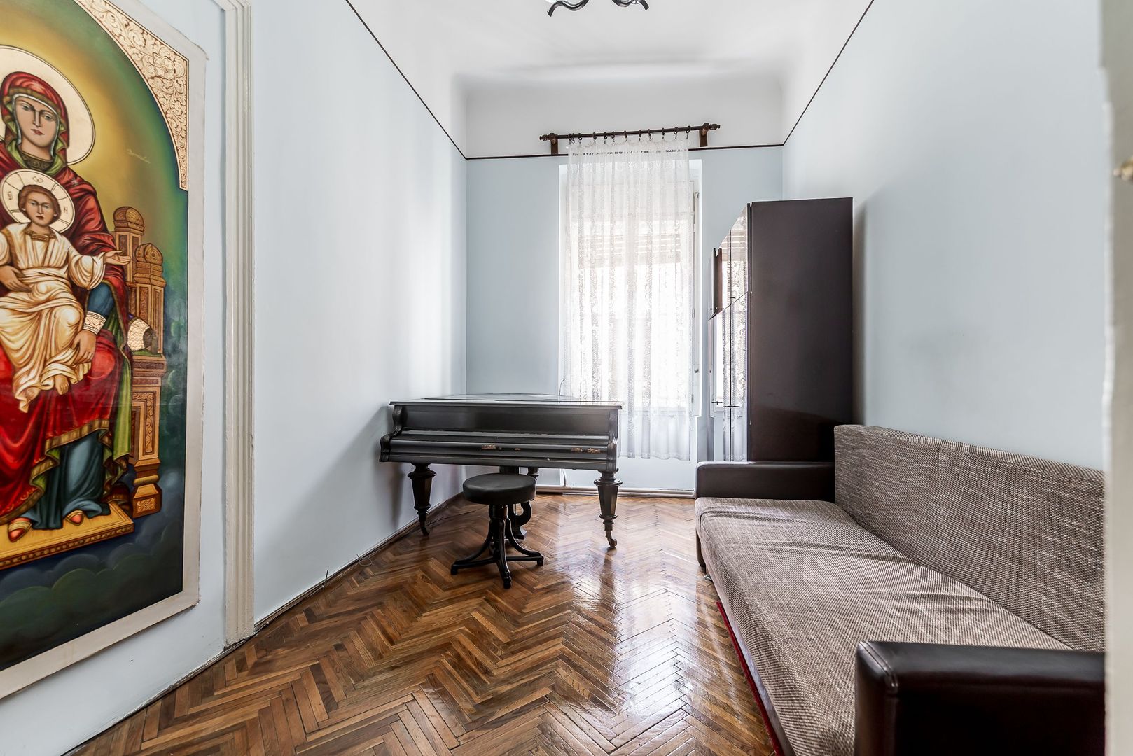 Apartament 3 camere, etaj 1, ultracentral (clădire cu 4 apartamente) - Poză 3