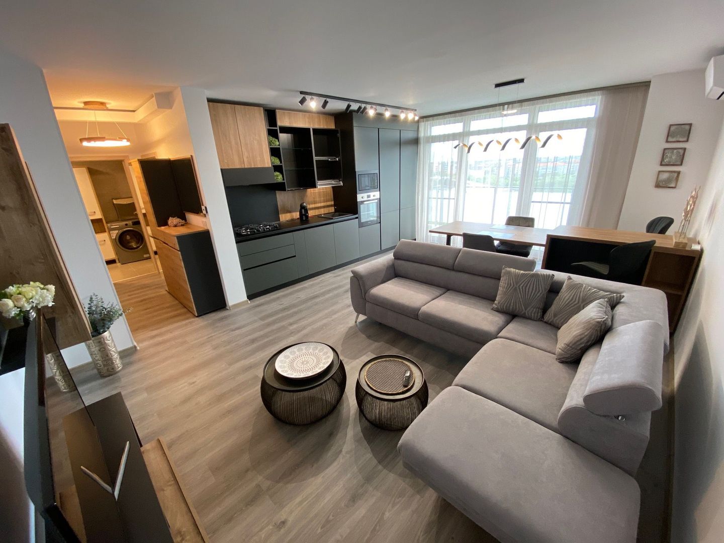 Apartament cu 2 camere de închiriat în zona Buziasului - Poză 3