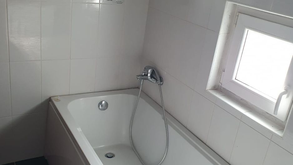 AP. 2 CAMERE CHIBRIT, MOBILAT, CENTRALA, METROU, BOXA, COMISION 0% - Poză 17