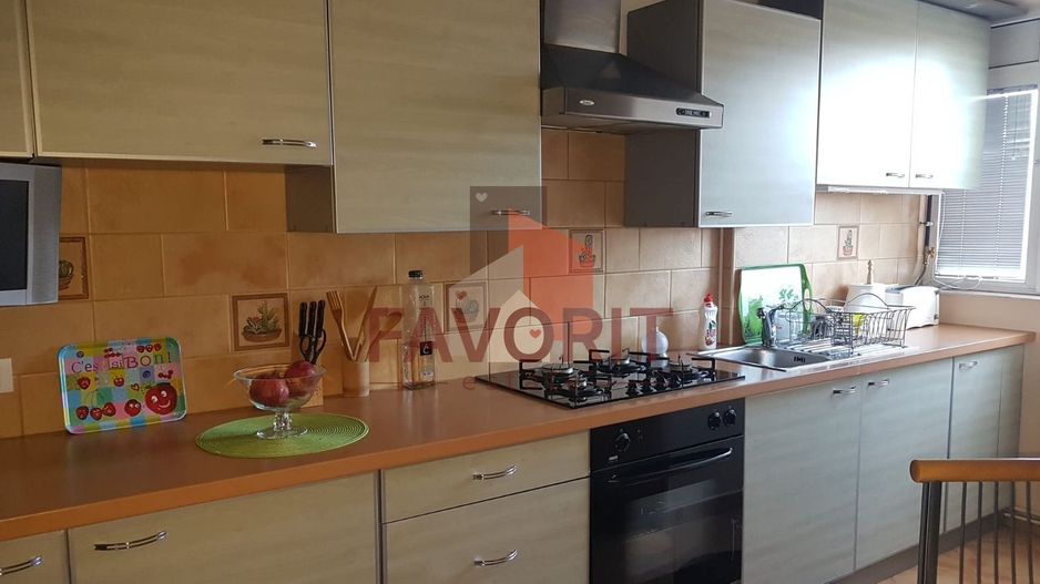 3 camere decomandat | mobilat | zona centrala | 2 bai | etaj 3 | boxa subsol - Poză 12