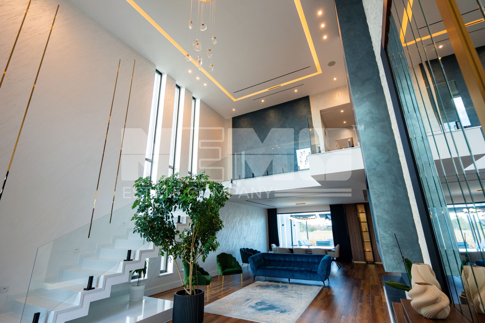 Vilă de lux inteligentă | 4 dormitoare |3 băi|1080 mp teren| Rădăuți - Poză 1