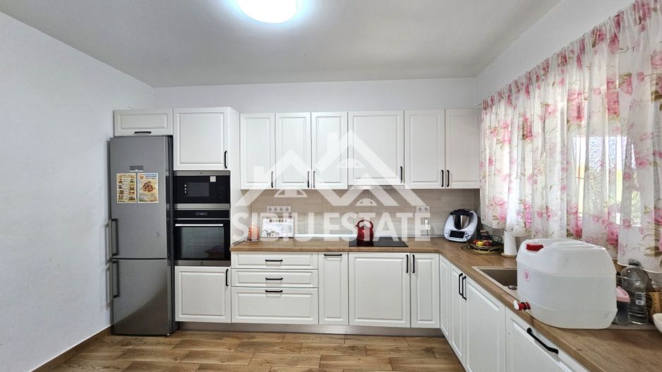Casa 6 camere, teren 1000 Sibiu Tocile - Poză 16