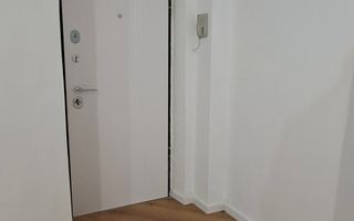 Apartament complet renovat cu scara interioara - Poză 5