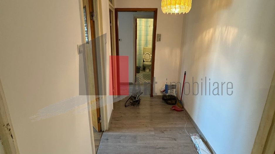 De vânzare – Apartament 3 camere, Sector 4 - Poză 5