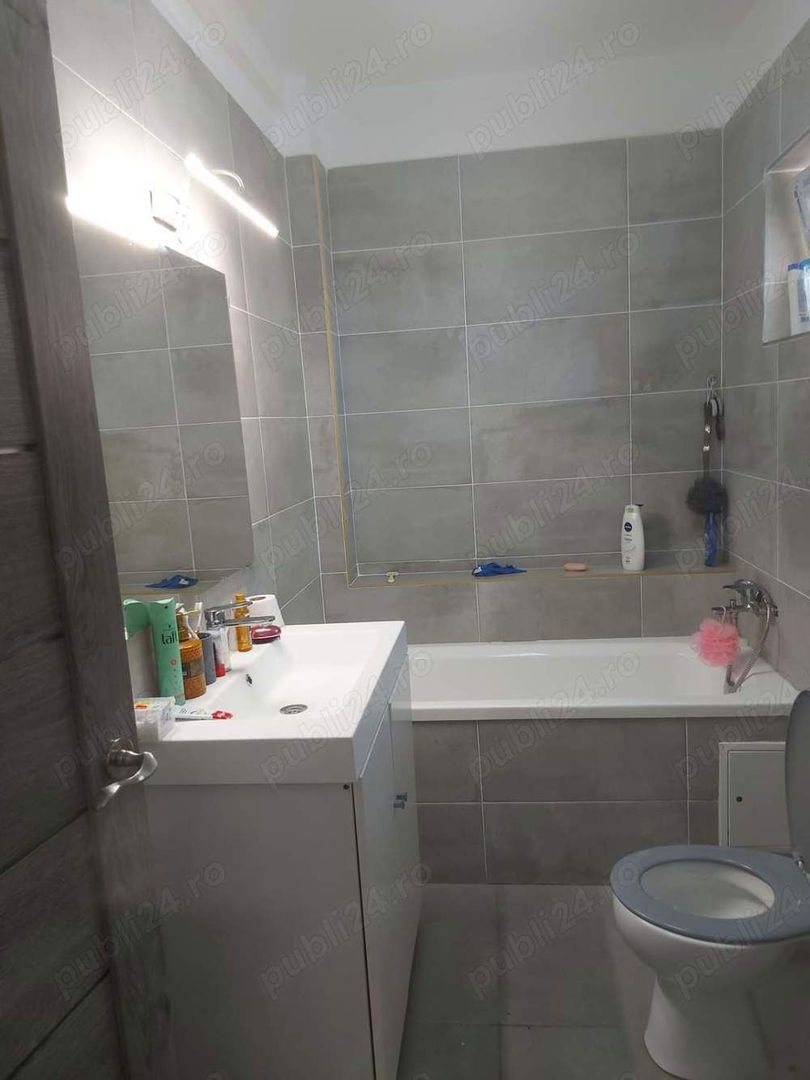 Apartament cu 4 camere  superb (100mp) - Poză 7