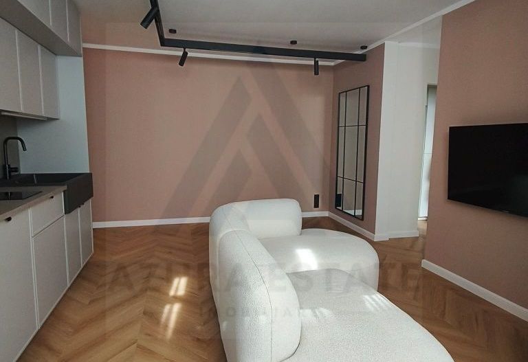 Apartament lux 3 camere prima inchiriere curte proprie zona Hipodrom 2 - Poză 2