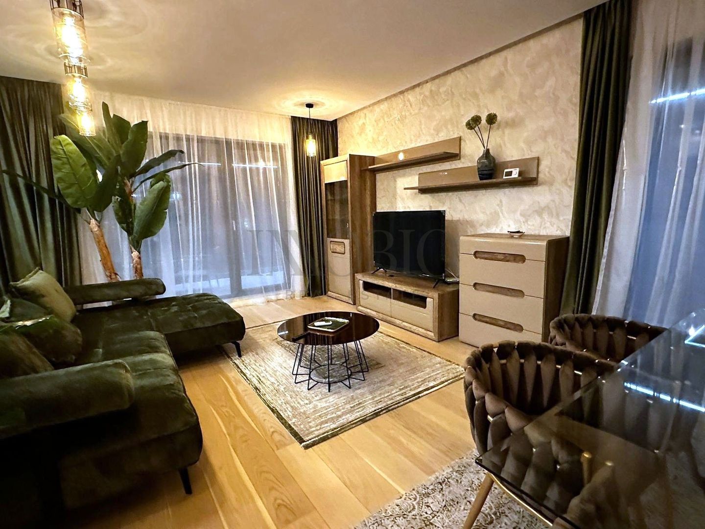 Apartament 4 Camere | Nusco City | Loc de Parcare - Poză 1