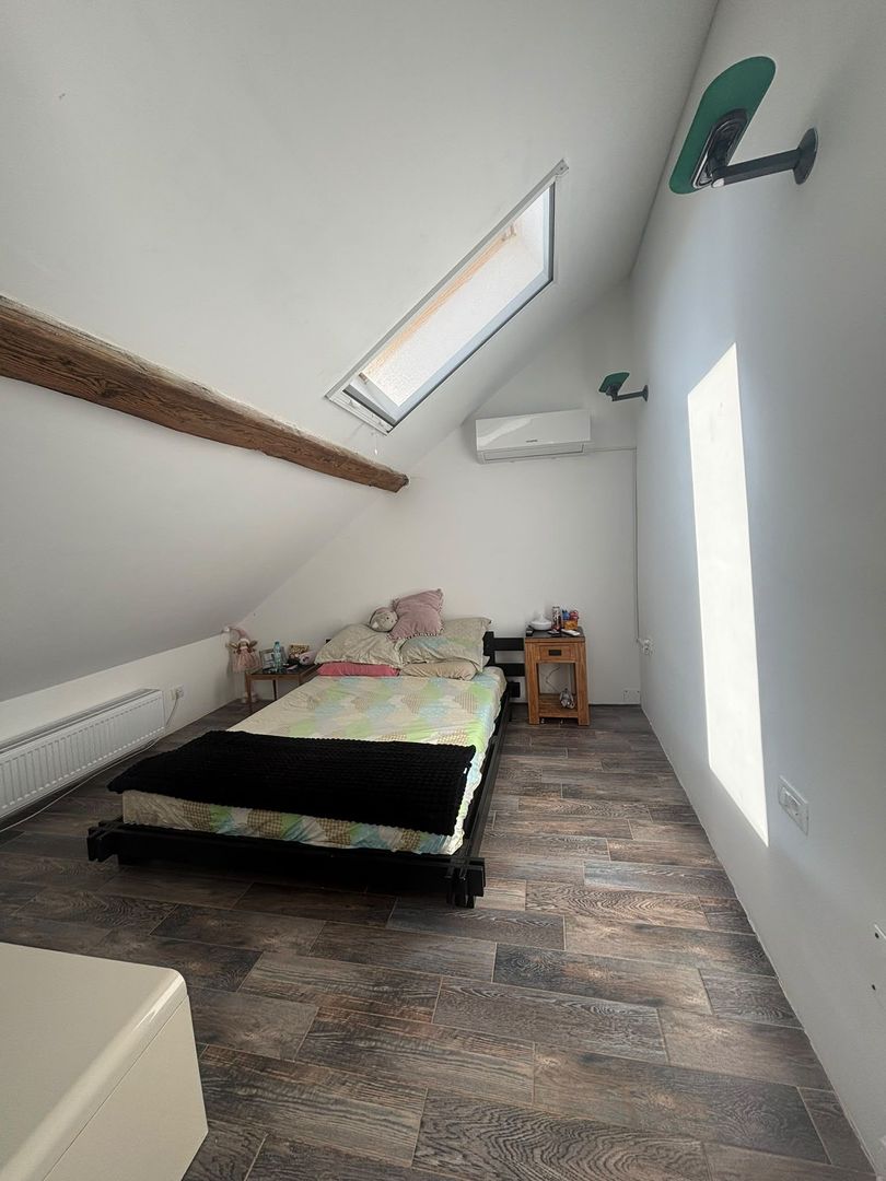 Apartament 2 camere, ultracentral, str.Traian Mosoiu - Oradea - Poză 4