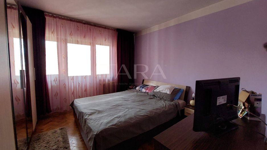 Apartament 4 camere decomandate, Mănăștur zona Minerva. - Poză 1