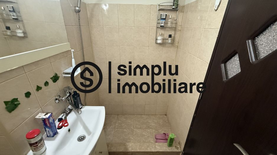 Garsoniera Craiovita Noua, zona Racheta et 4/4 - Poză 7