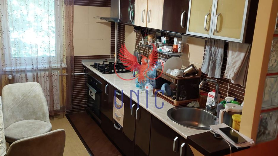 2 camere, etajul 1, Craiovita, zona Carrefour - Poză 4