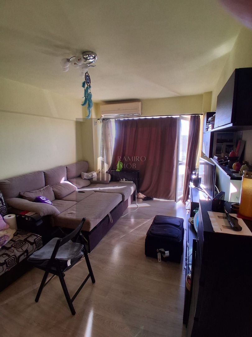 OCAZIE 3 CAMERE METROU GORJULUI - Poză 15