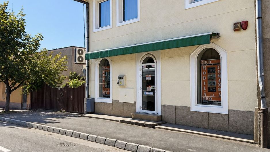 Casa 3 camere, 97 mp(etaj 1) + 2 spatii anexe in aceeasi curte - Poză 1