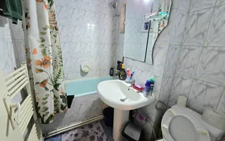 Apartament cu 3 Camere, Etaj Intermediar, Lift, Zonă Ultracentrală - Poză 12