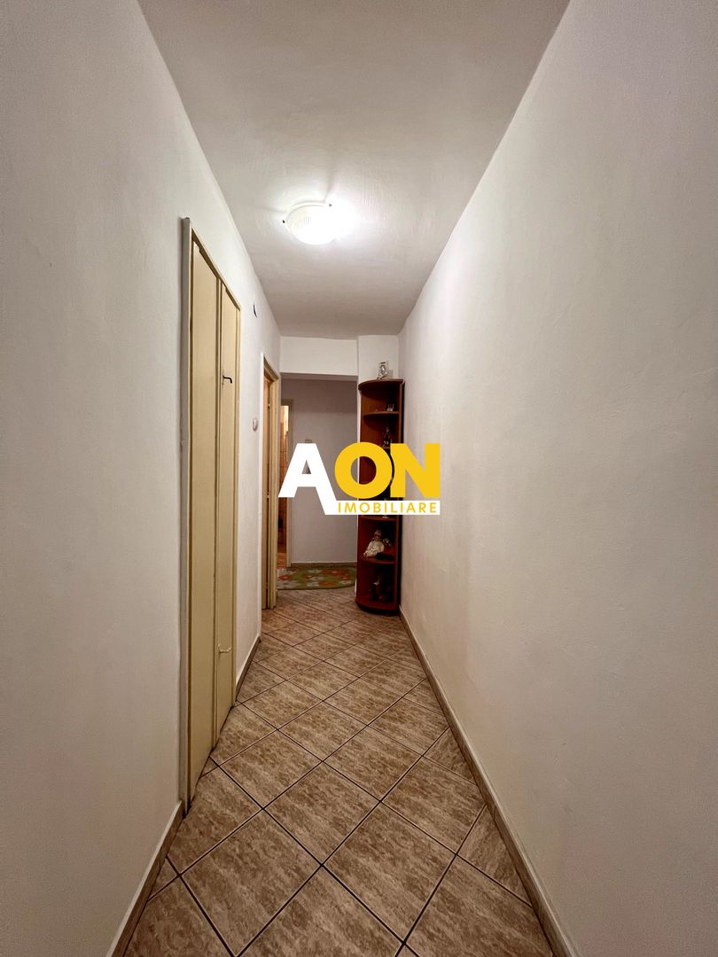 Apartament cu 3 camere Alba Iulia - Poză 12