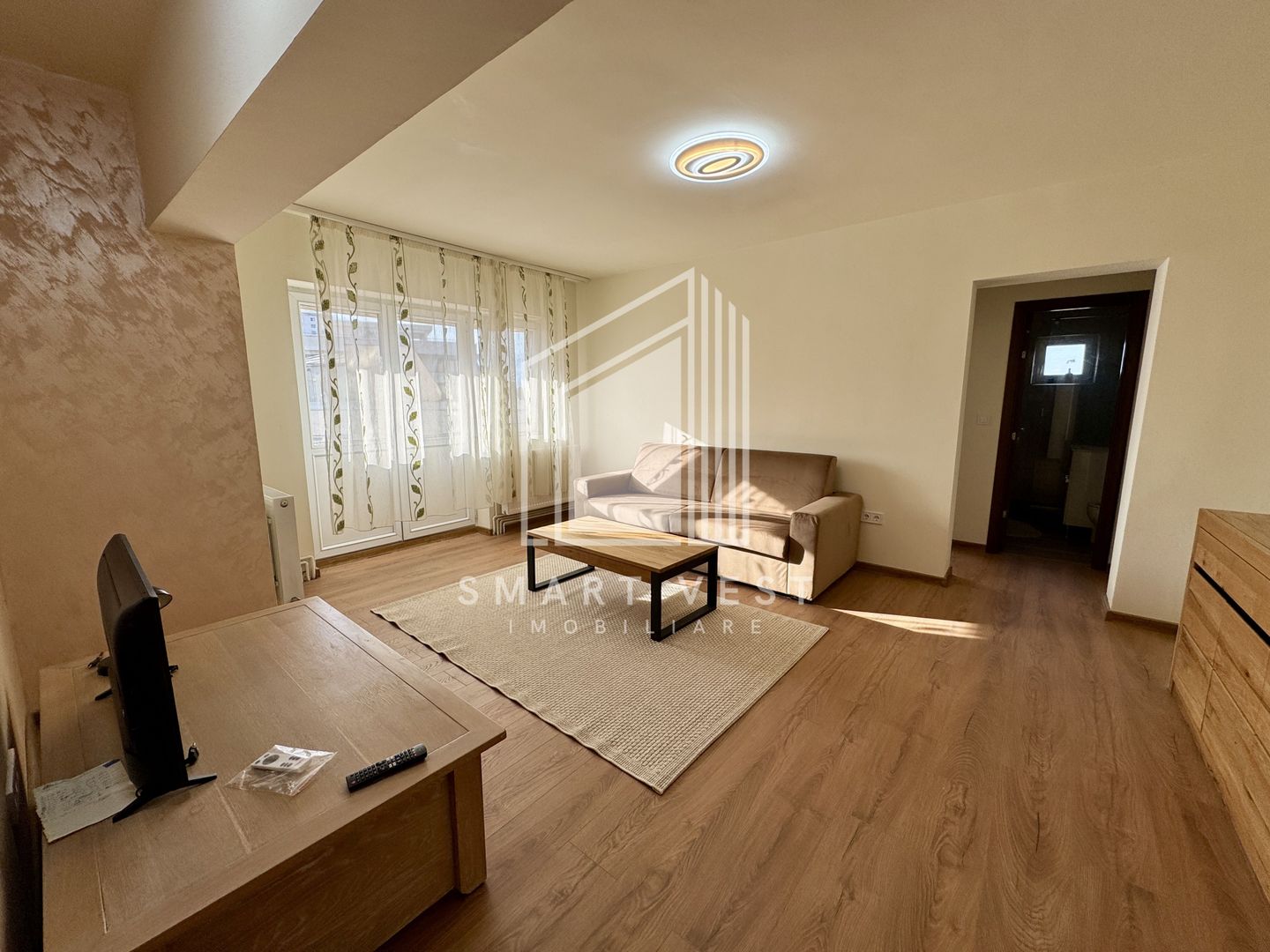 Chirie apartament 2 camere | Etaj 5 cu lift | Zona Ultracentrală - Poză 1