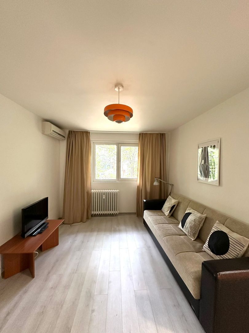 Apartament 2 camere - Piata Victoriei - - Poză 1