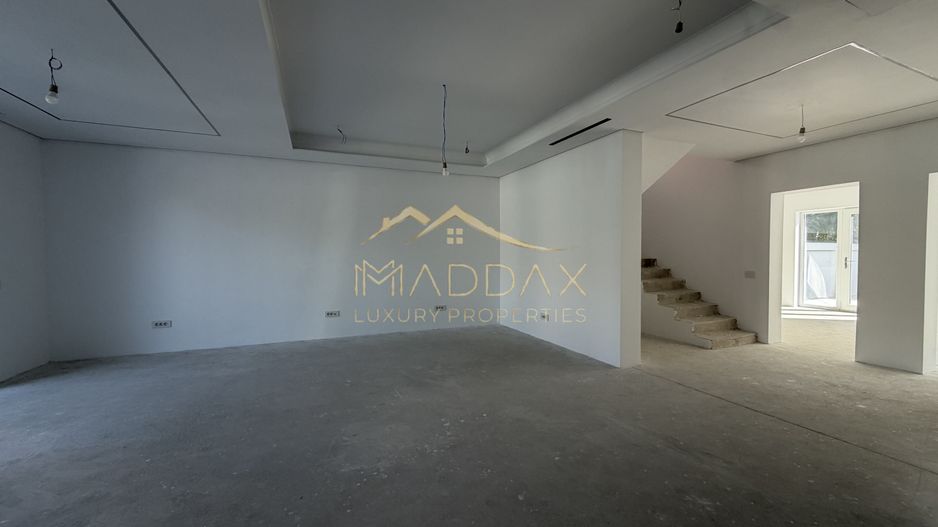 Vila individuala cu 6 camere // *224 mp* // 430mp teren // Pipera - Poză 53