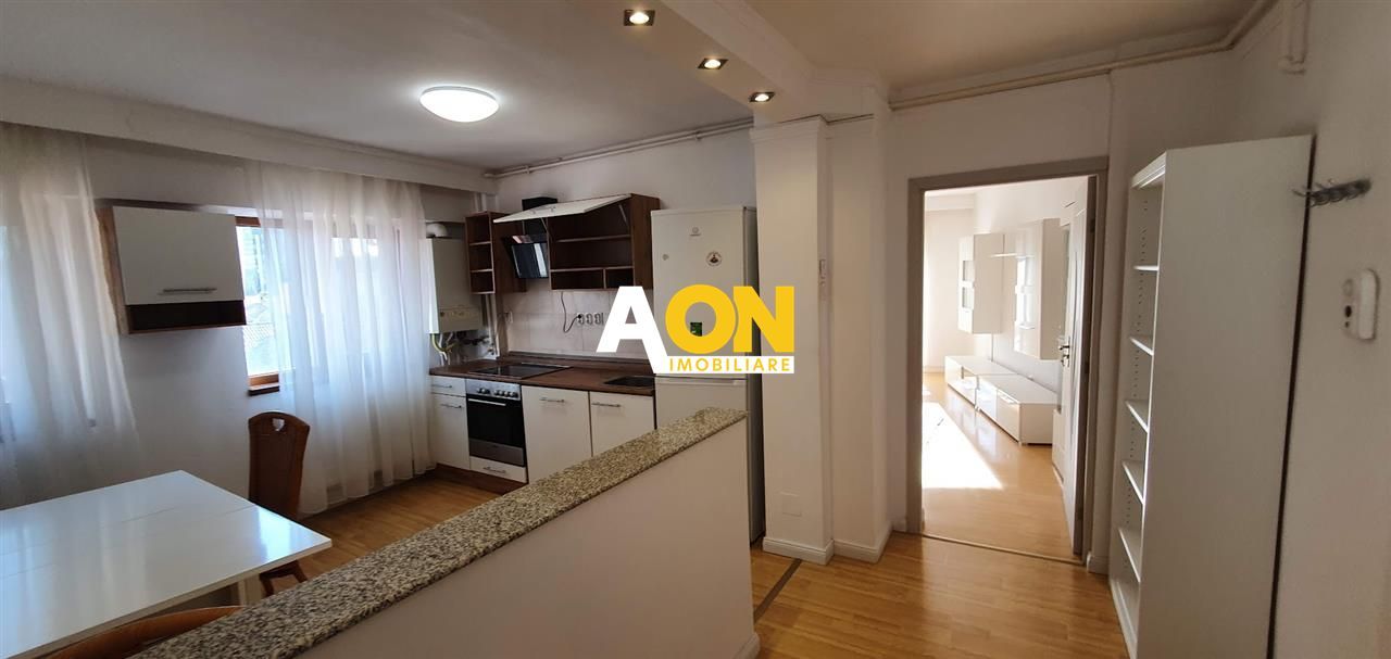 Apartament cu 2 camere 2 balcoane etaj 3 ultracentral - Poză 4