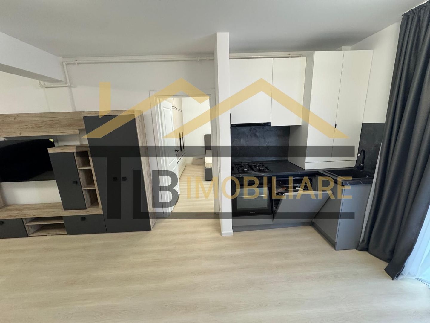 Apartament de 2 camere, 70mp, parcare, Zona Centrala - Poză 6