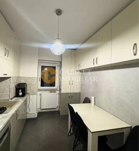 3 Camere Decomandat + 2 Bai - Etaj Intermediar - Zona Frumoasa - Poză 6