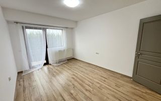 Casa cu 7 camere | 3 balcoane | Garaj | 220 mp + 80 mp curte | Cartier Panorama - Poză 13