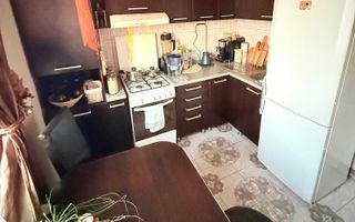 Garsonieră 40 mp si balcon, Între Lacuri, parcare inclusa. - Poză 1