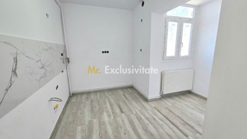 De vânzare Apartament 2 camere Luceafărul Satu Mare - Poză 6